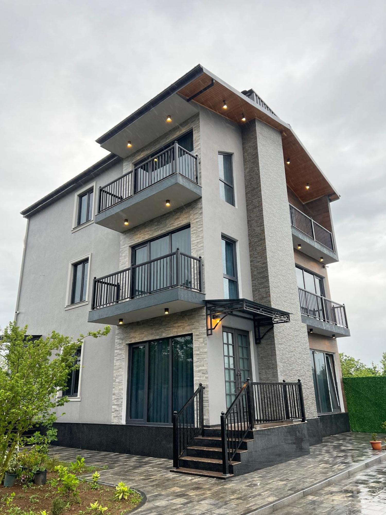 Feel Georgia Villa Batumi Eksteriør billede
