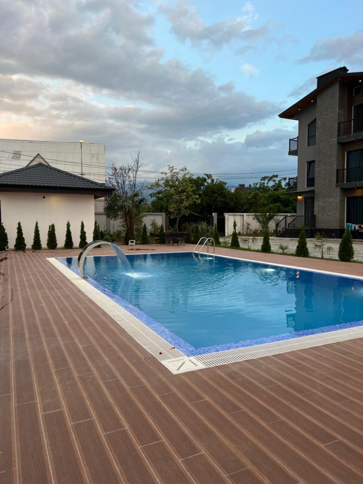 Feel Georgia Villa Batumi Eksteriør billede